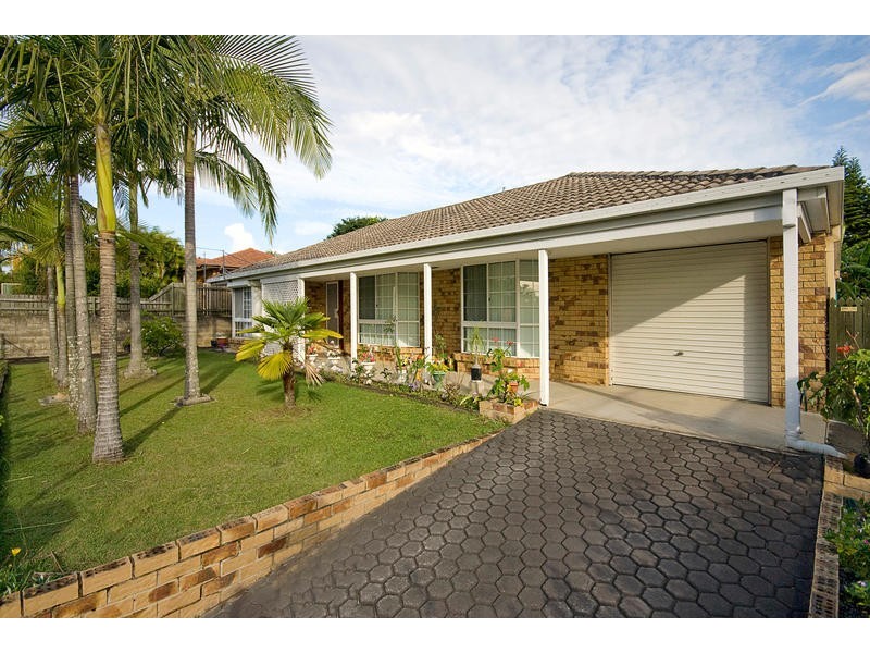 17 Hydrabad Street, Regents Park QLD 4118
