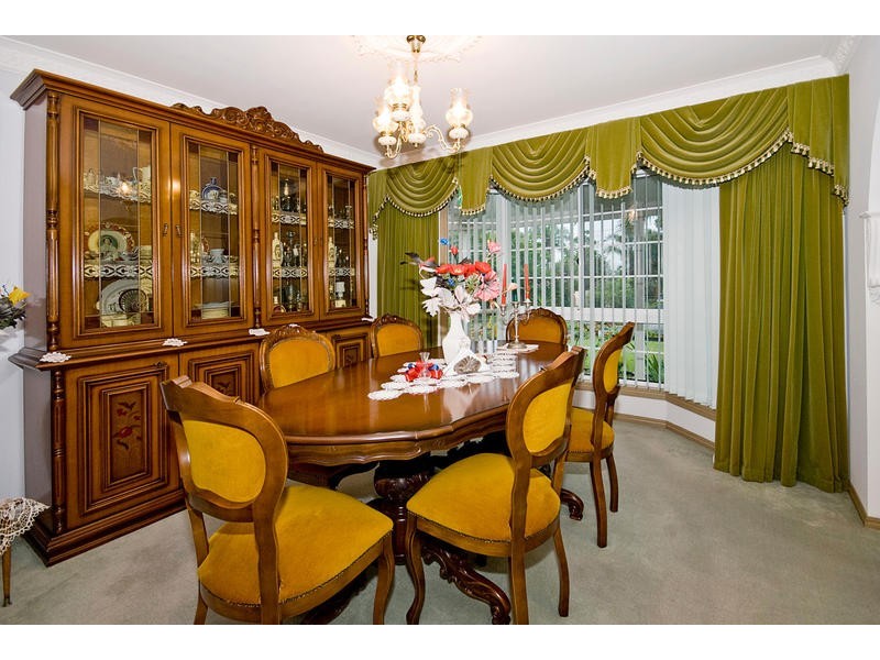 17 Hydrabad Street, Regents Park QLD 4118