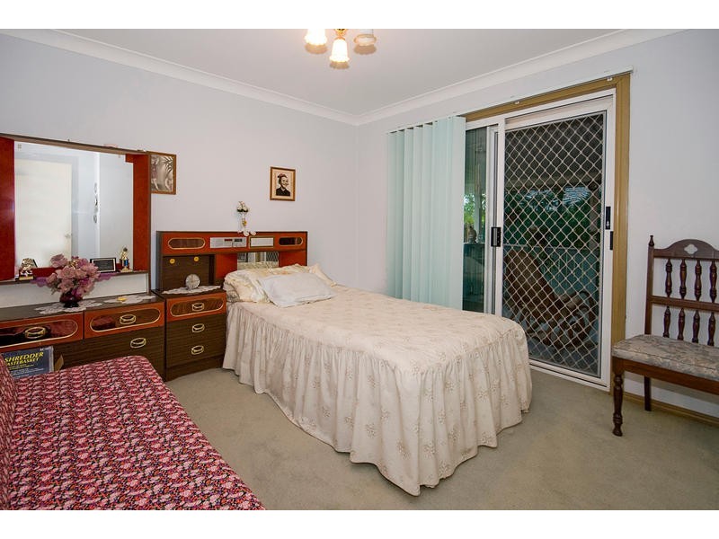 17 Hydrabad Street, Regents Park QLD 4118