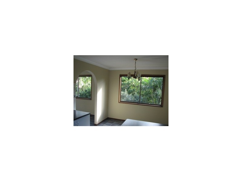 76 Station Rd, Loganlea QLD 4131