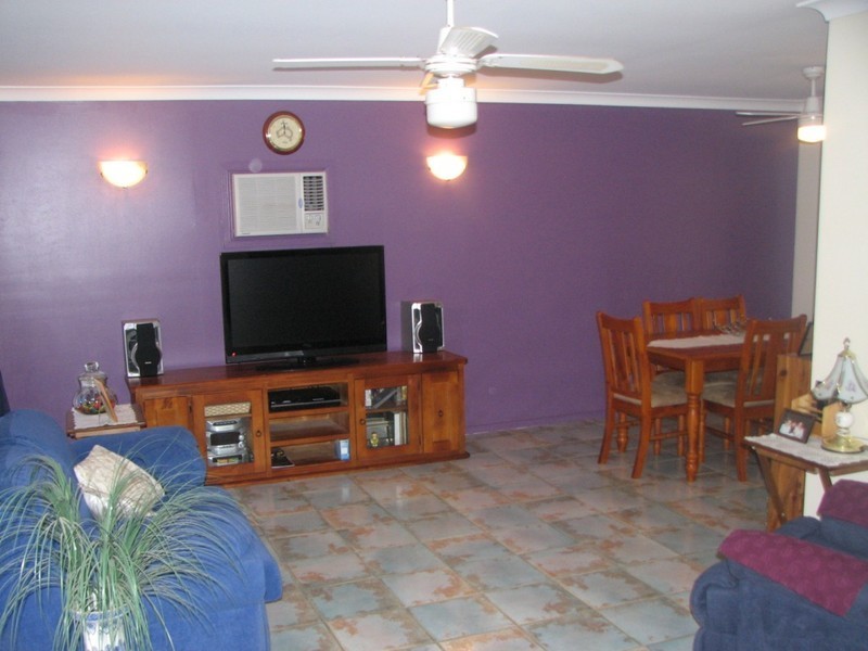 22 Trulson Dr, Crestmead QLD 4132