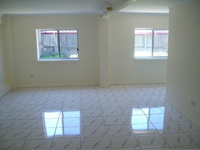 62  Carinya, Crestmead QLD 4132