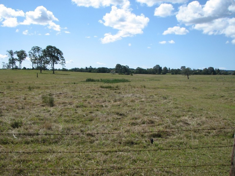 34 Moloney rd, Loganlea QLD 4131