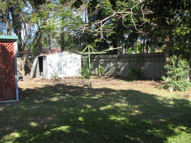 6 Limerick dr, Crestmead QLD 4132