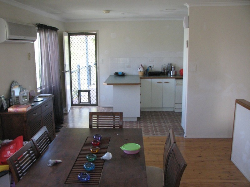 46 Paperbark st, Crestmead QLD 4132
