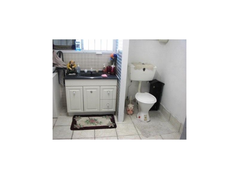 77 Fourth Ave, Marsden QLD 4132