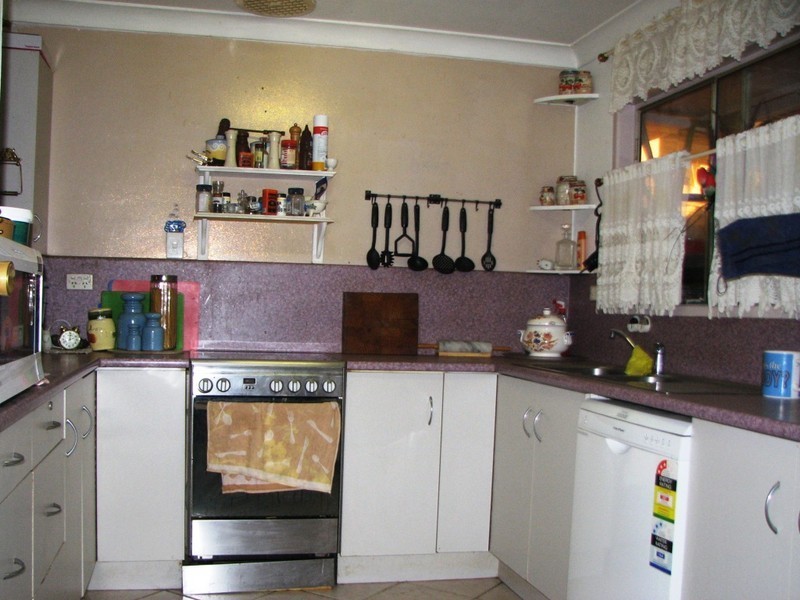 77 Fourth Ave, Marsden QLD 4132