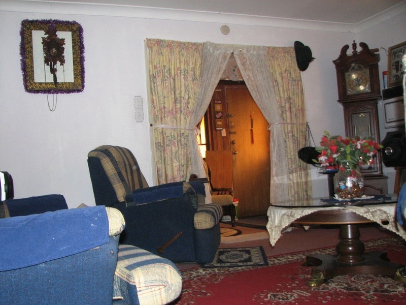 77 Fourth Ave, Marsden QLD 4132