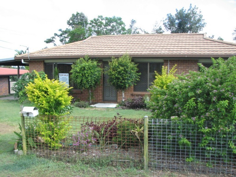 6 Brushbox st, Crestmead QLD 4132