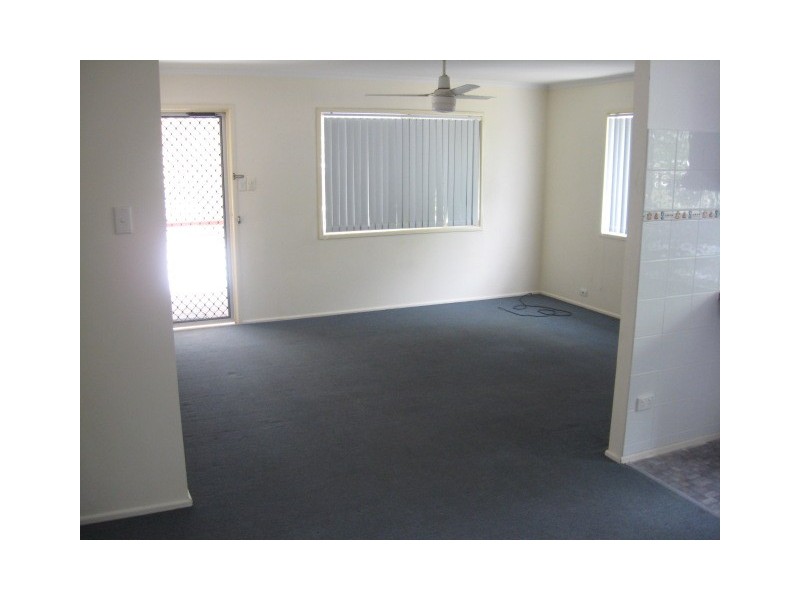 42 Bambil st, Crestmead QLD 4132