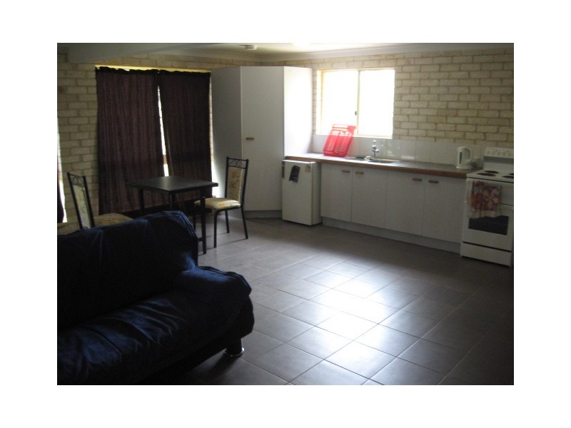 42 Bambil st, Crestmead QLD 4132