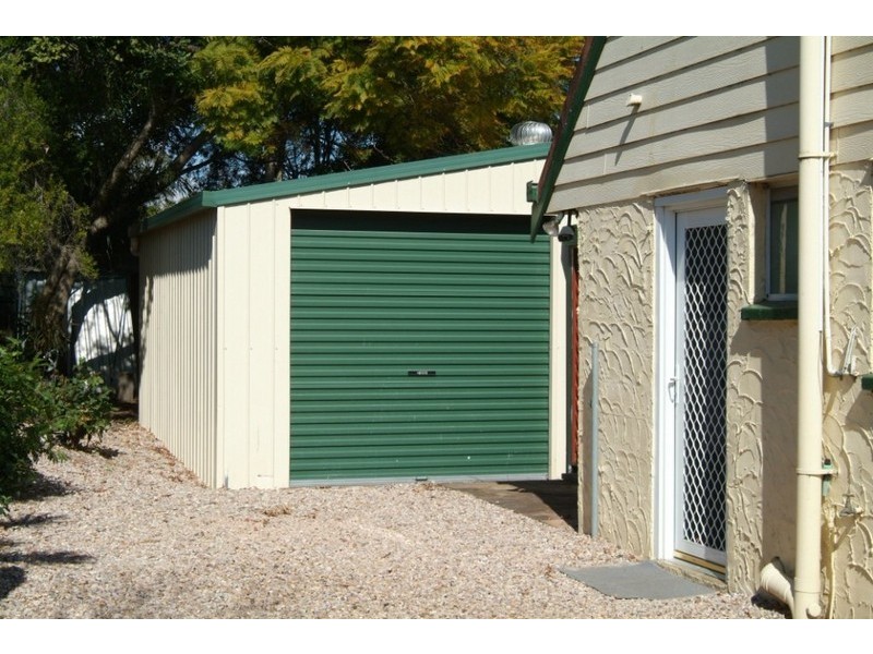 6 Limerick dr, Crestmead QLD 4132