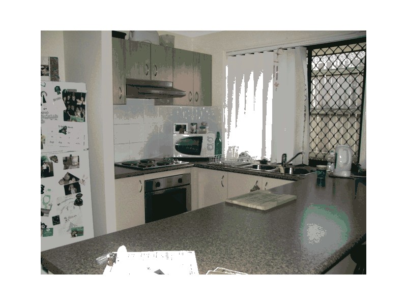 6 lahore st, Crestmead QLD 4132