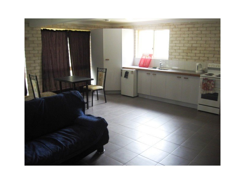 42 Bambil st, Crestmead QLD 4132