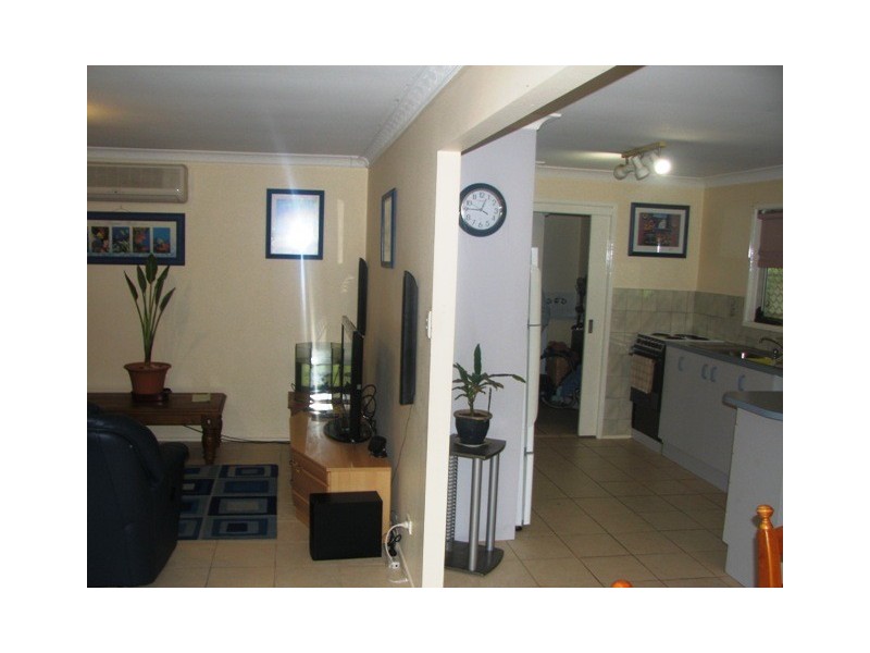11 Abbeyfeale st, Crestmead QLD 4132