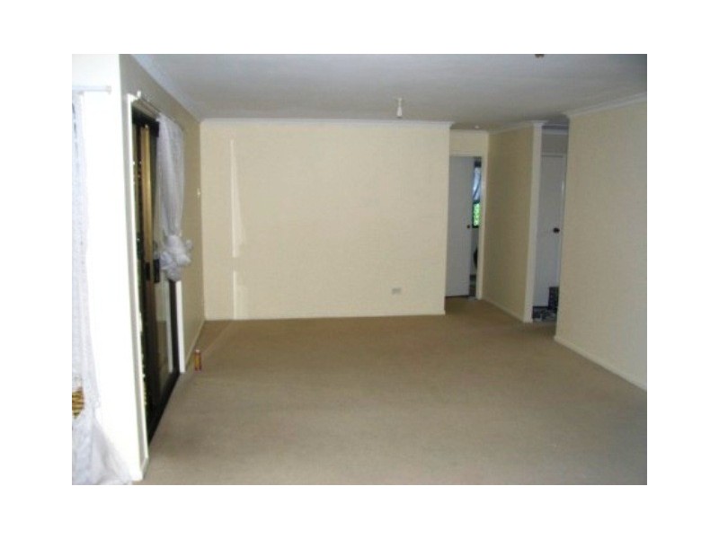 15 Bilk st, Crestmead QLD 4132