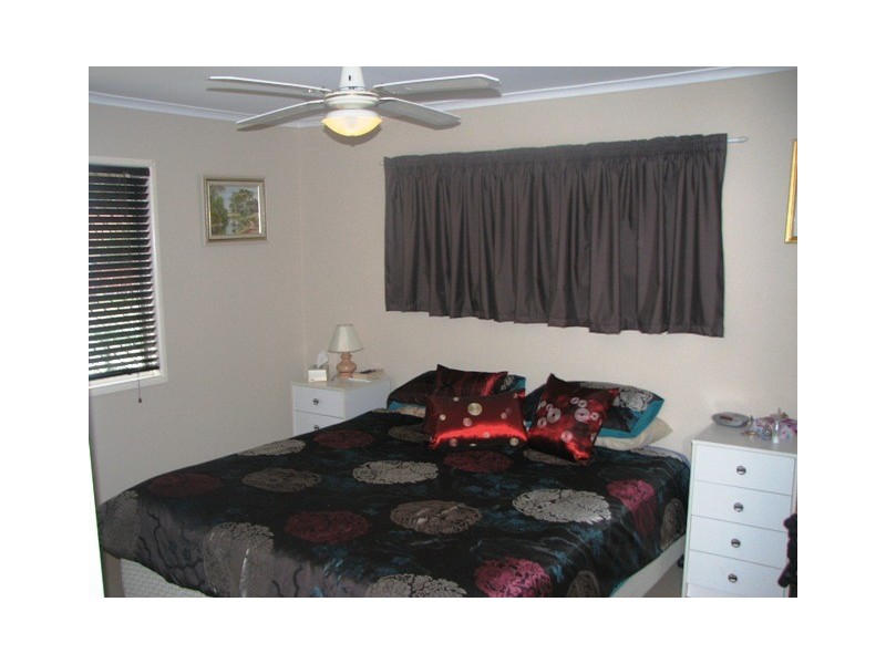 82 Ashton st, Kingston QLD 4114