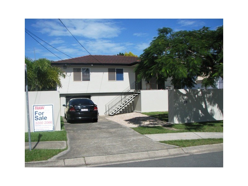 82 Ashton st, Kingston QLD 4114