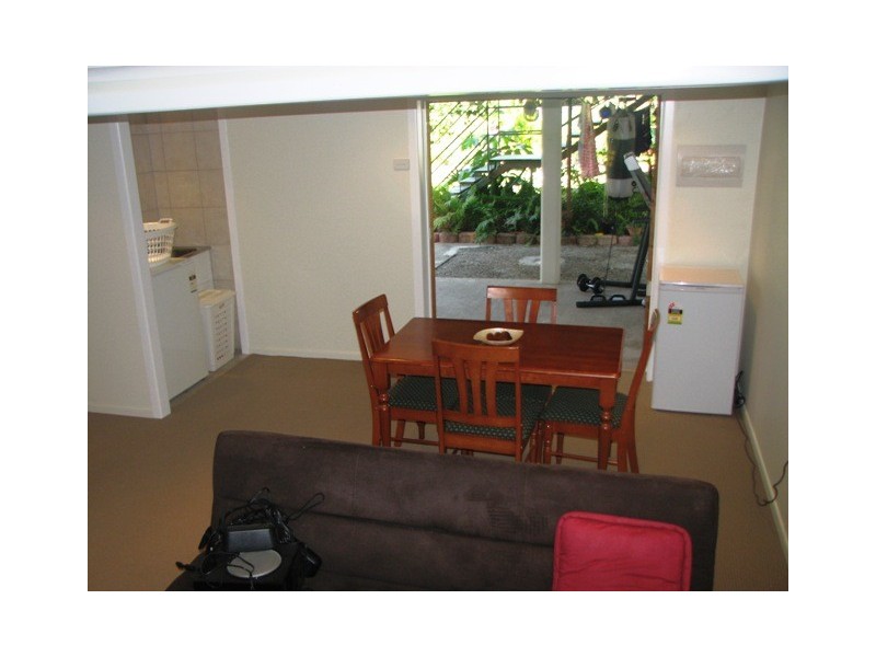 82 Ashton st, Kingston QLD 4114