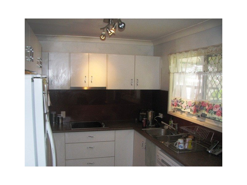 12 Pinnington st, Crestmead QLD 4132