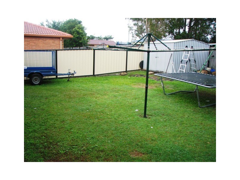 30 Cavillon st, Crestmead QLD 4132