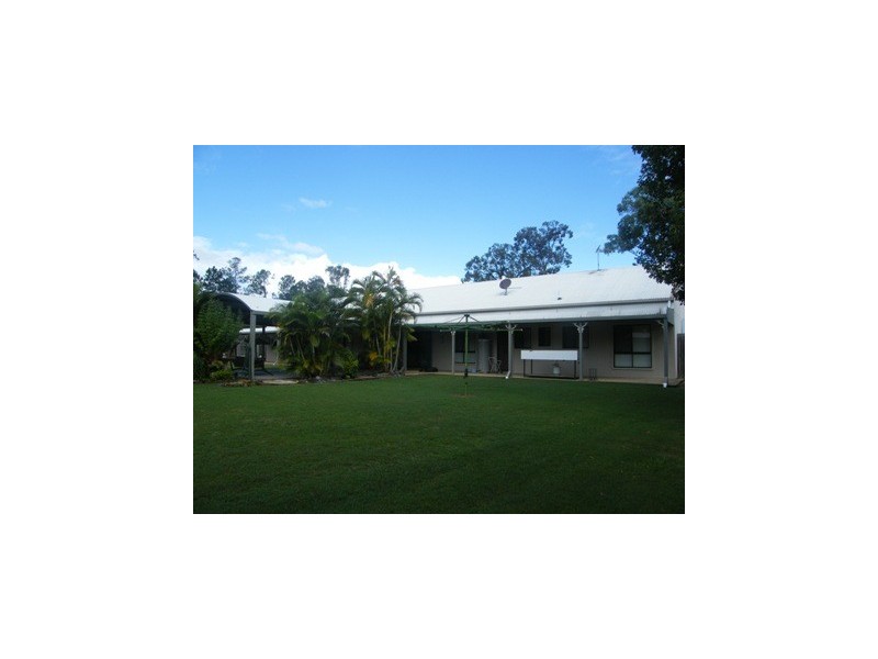 33 FEDRICK, Boronia Heights QLD 4124