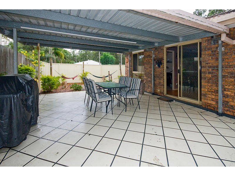 Regents Park QLD 4118