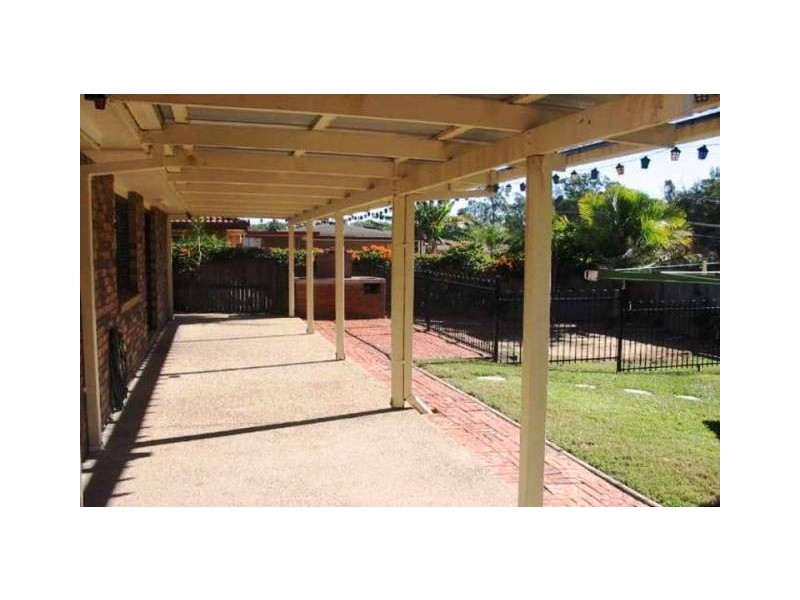 4 Apex st, Marsden QLD 4132