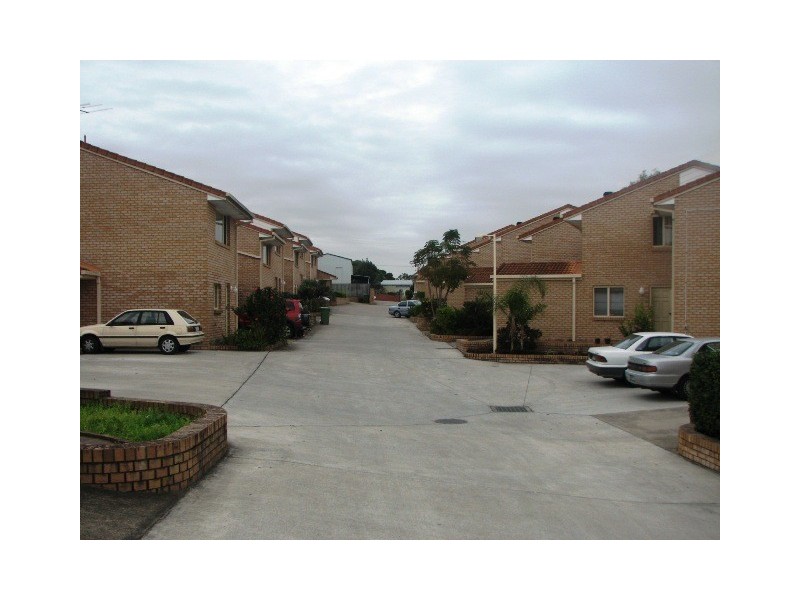 13/104 Ewing rd, Woodridge QLD 4114