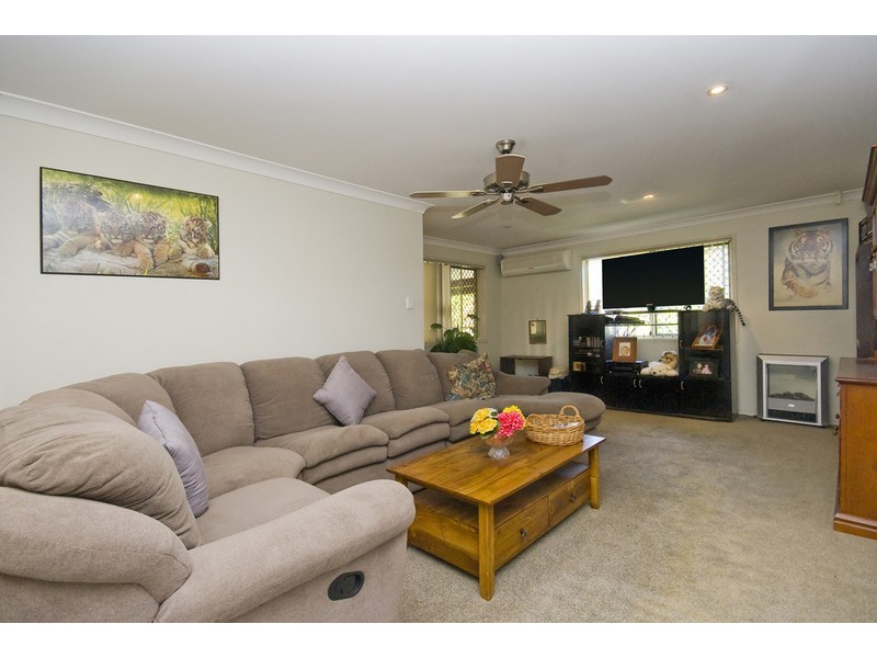 36 Capricorn ave, Crestmead QLD 4132