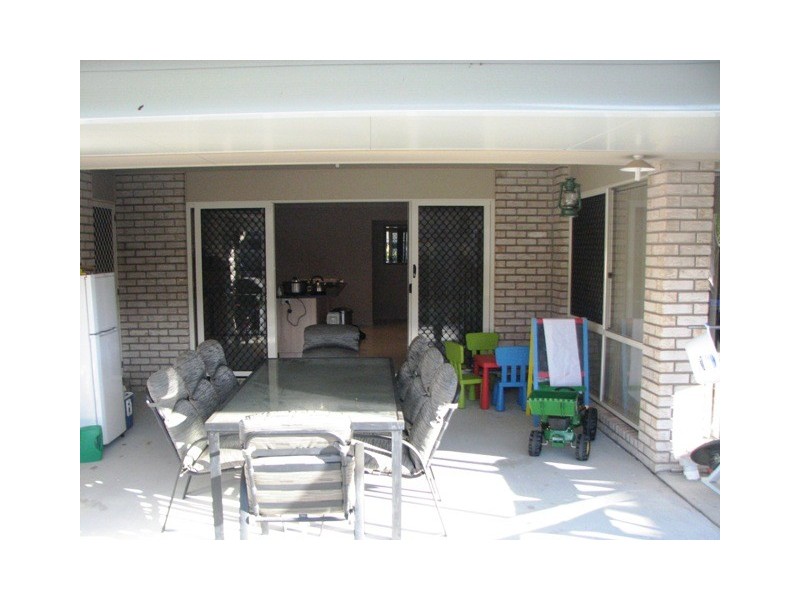 25 JAMES ST, Crestmead QLD 4132