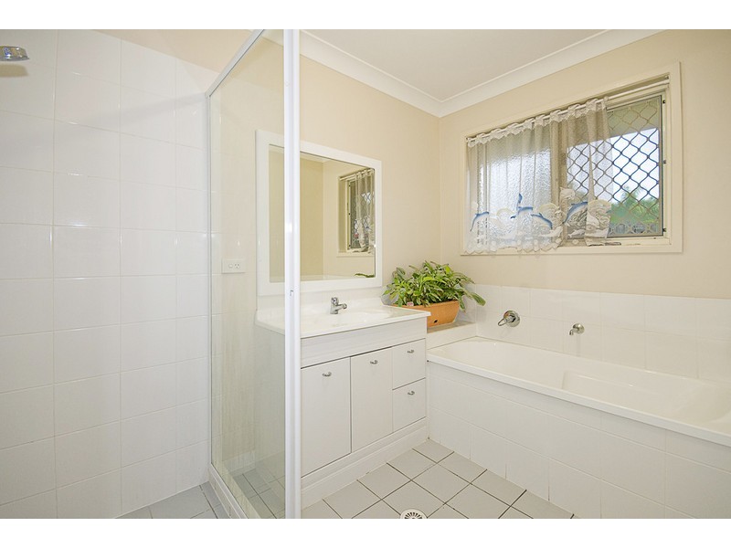 31 Fifth Avenue, Marsden QLD 4132