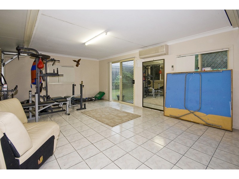 31 Fifth Avenue, Marsden QLD 4132