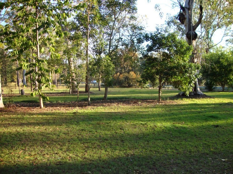 90 Flessers Road, Chambers Flat QLD 4133