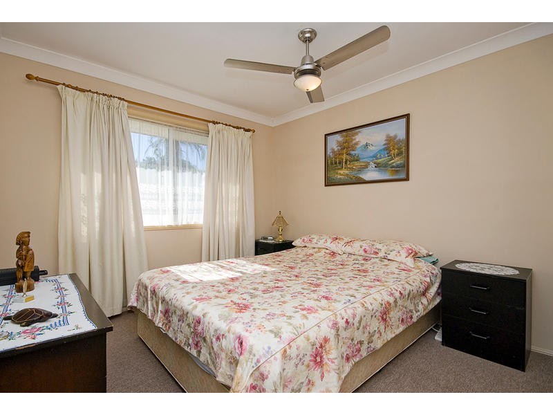 7 LIMOUSIN PL, Waterford West QLD 4133