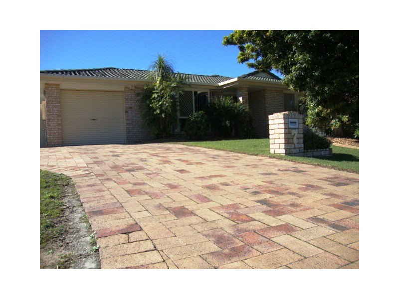 7 lorraine st, Crestmead QLD 4132