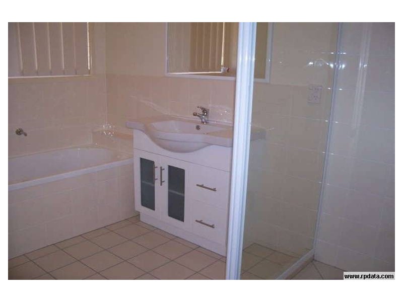 10 celtic st, Crestmead QLD 4132