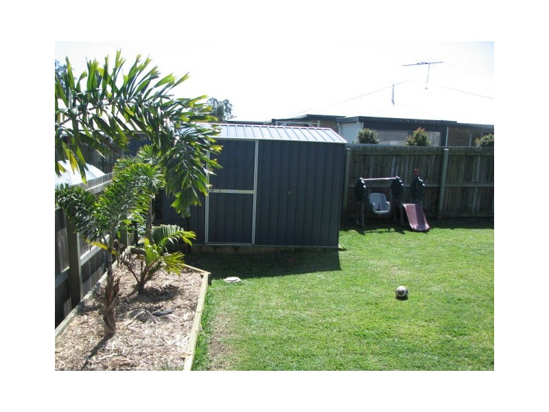 11 Shamrock st, Crestmead QLD 4132