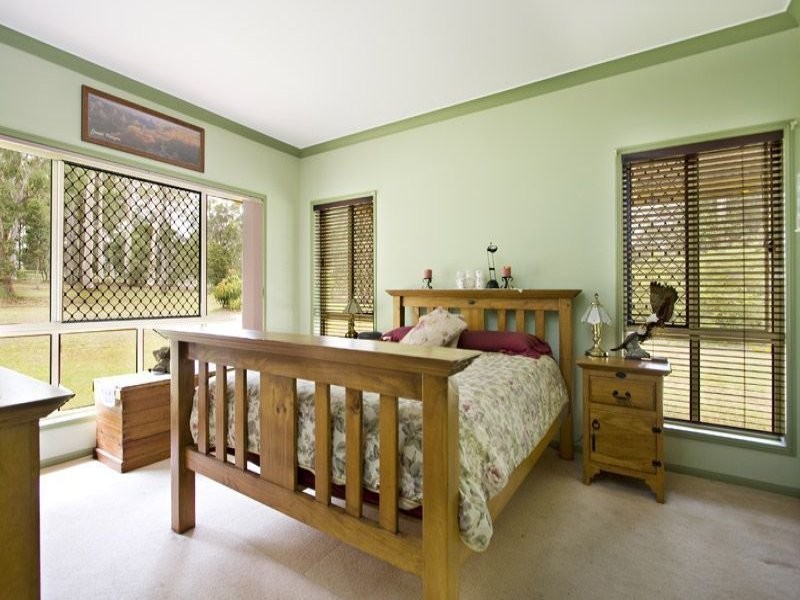 268 Holloway Road, Chambers Flat QLD 4133