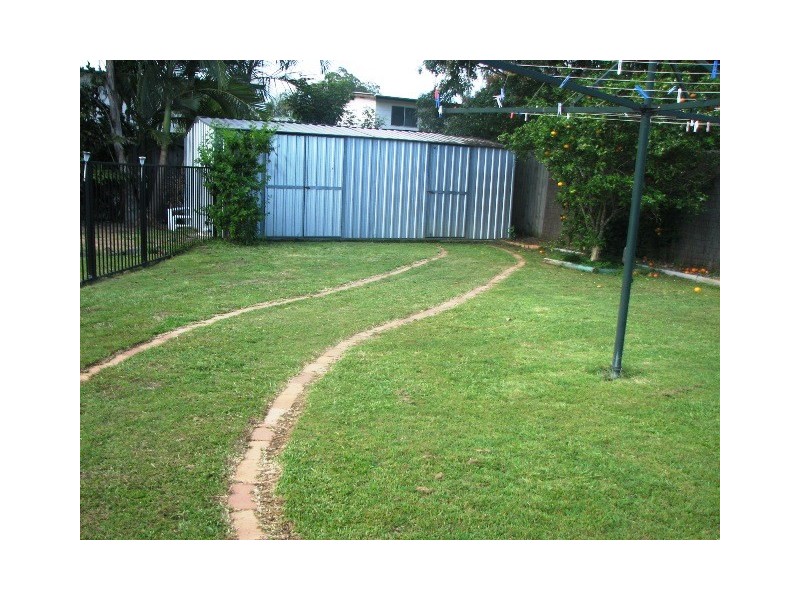 36 Myall st, Crestmead QLD 4132