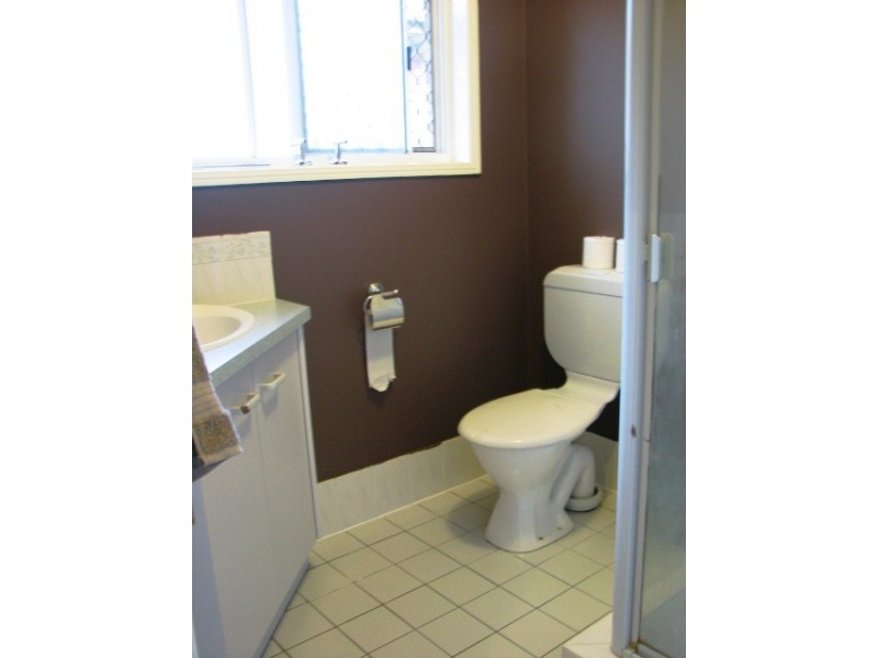 10 RISEBOROUGH CR, Crestmead QLD 4132