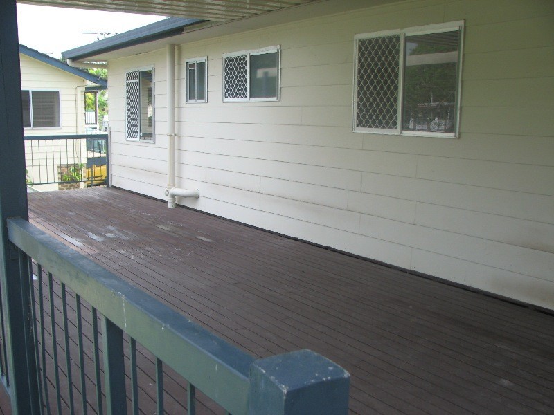 46 Paperbark st, Crestmead QLD 4132