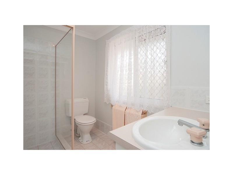 36 CIANTHUS ST, Regents Park QLD 4118