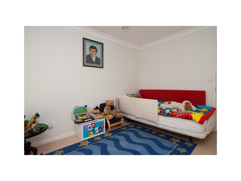 36 CIANTHUS ST, Regents Park QLD 4118