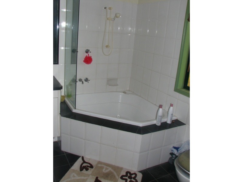 3 Jessie Court, Bethania QLD 4205