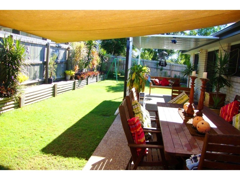 9 Sally drive, Marsden QLD 4132