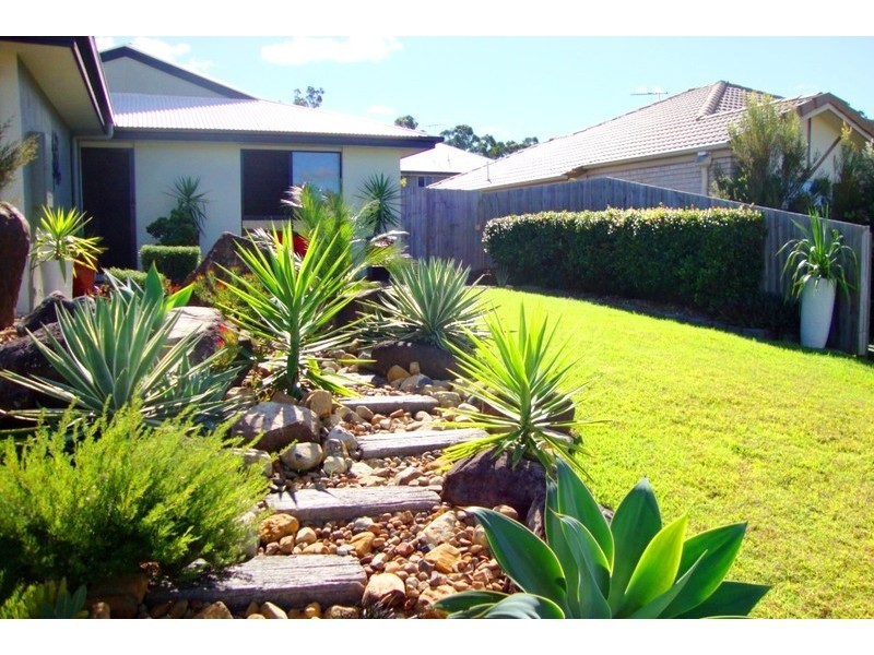 9 Sally drive, Marsden QLD 4132