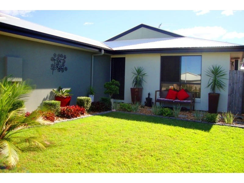 9 Sally drive, Marsden QLD 4132