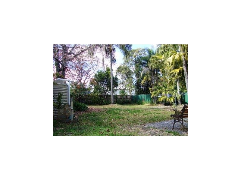 32 Waratah Drive, Crestmead QLD 4132