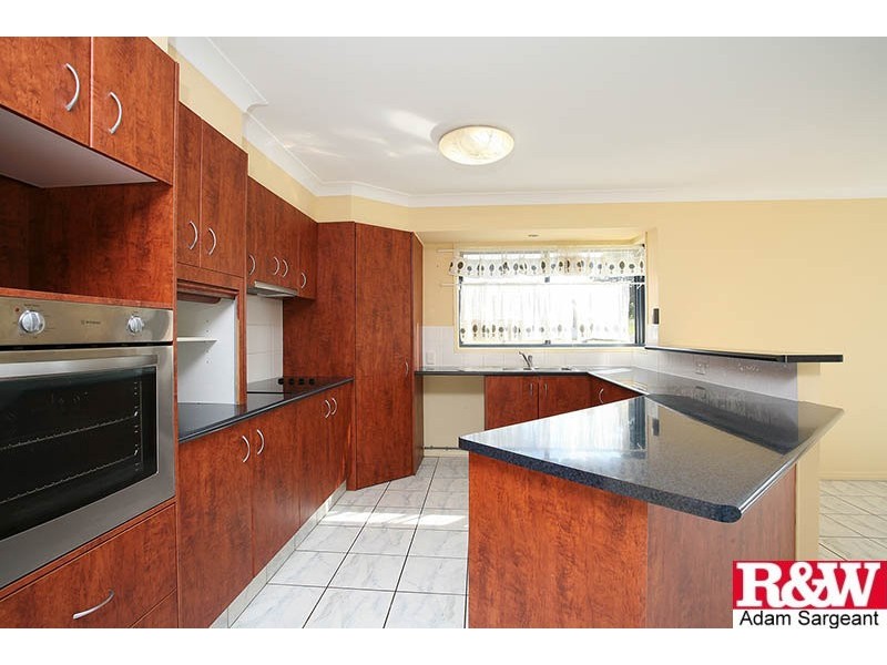15 Robur Street, Marsden QLD 4132